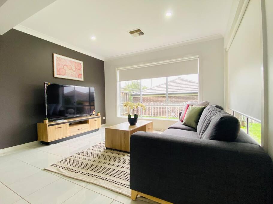 Kellyville 5Br Near Park And Shopping Mall Dış mekan fotoğraf